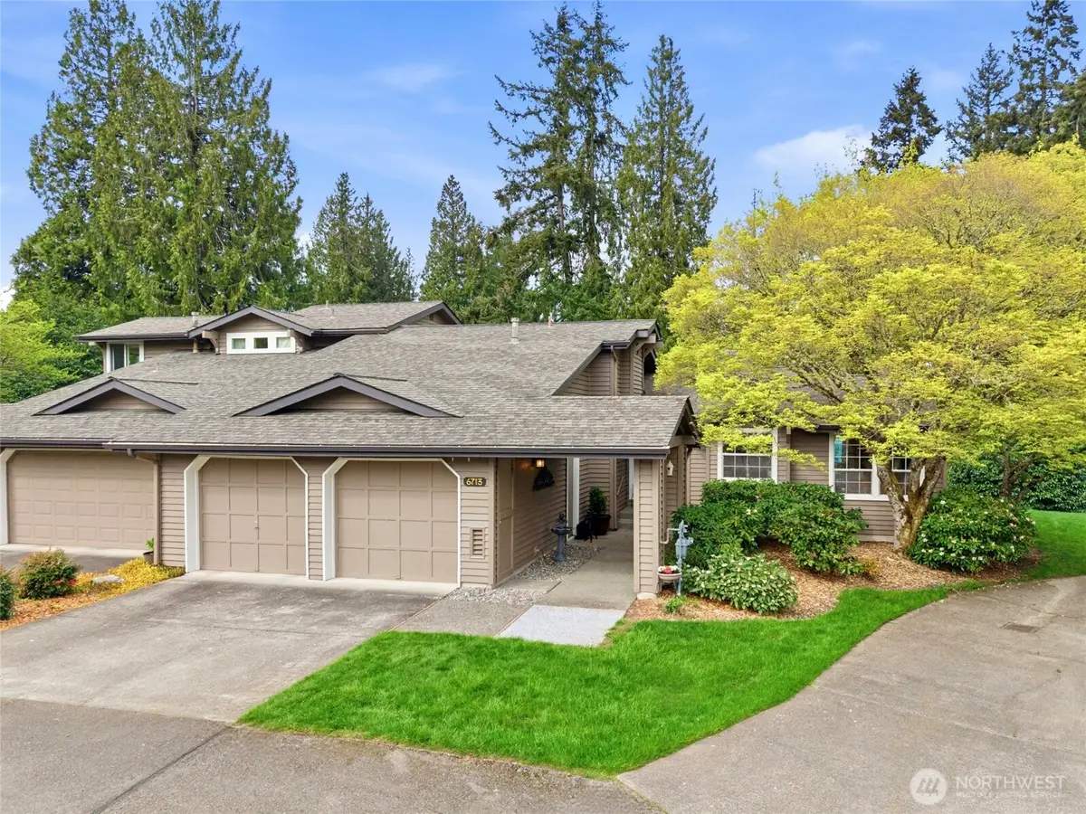 6713 113th Place Se, Bellevue, WA 98006 - #1