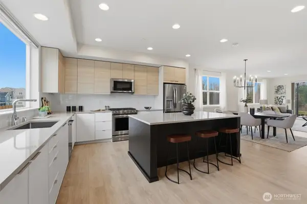 31828 Valley Vista Street, Carnation, WA 98014