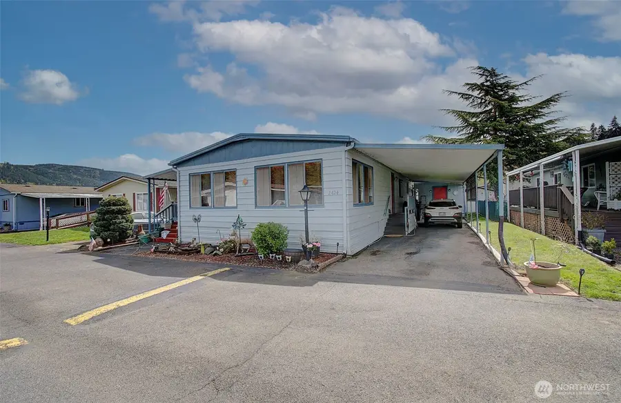 2424 Nightingale Lane, Kelso, WA 98626 - #3