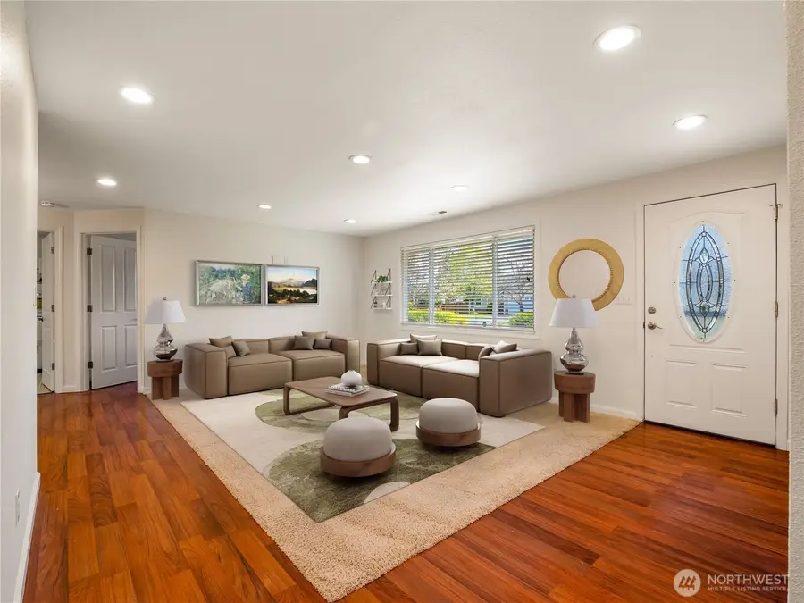 247 S D St, Buckley, WA 98321 - #3