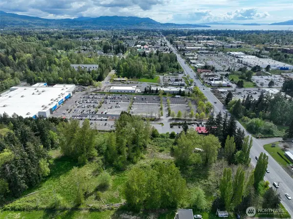 4472 Meridian Street, Bellingham, WA 98226