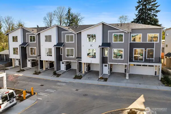 16823 Alder Way #K2, Lynnwood, WA 98037