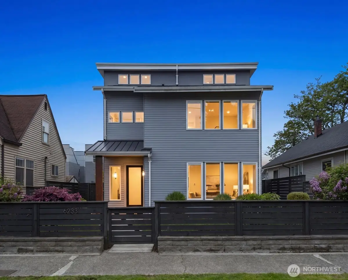 6233 Carleton Avenue S, Seattle, WA 98108 - #1