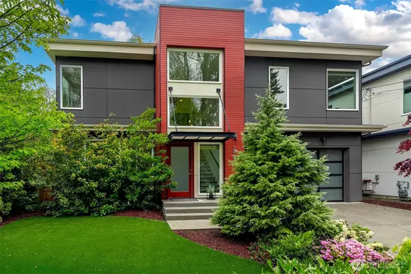 13721 Meridian Avenue N, Seattle, WA 98133