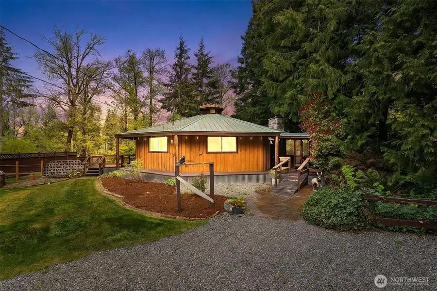 8944 W Pressentin Drive, Concrete, WA 98237 - #2