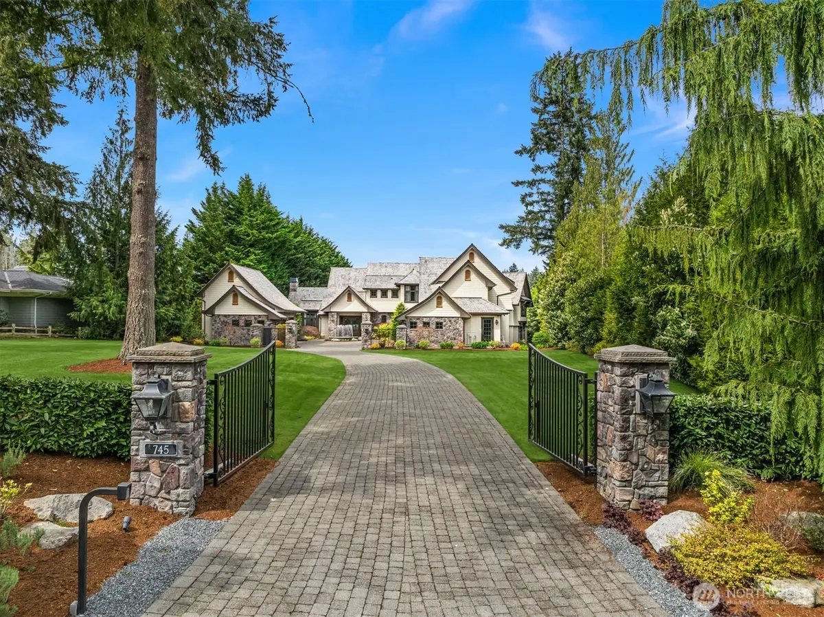 745 250th Lane Ne, Sammamish, WA 98074 - #1