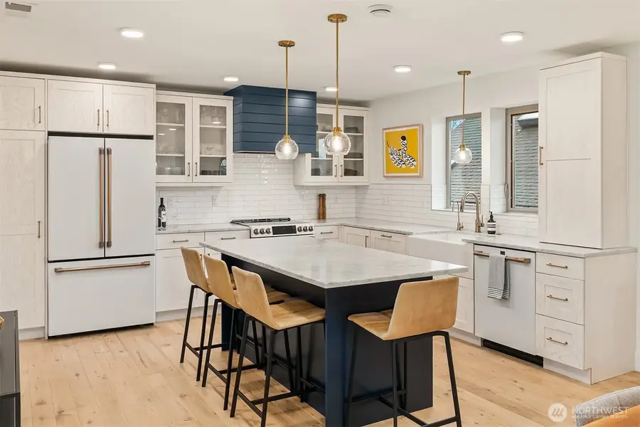 4514 Bagley Avenue N, Seattle, WA 98103 - #3