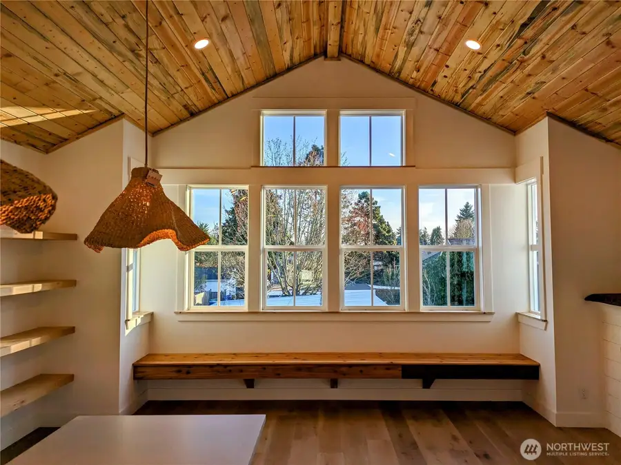 6006 49th Avenue Sw, Seattle, WA 98136 - #3