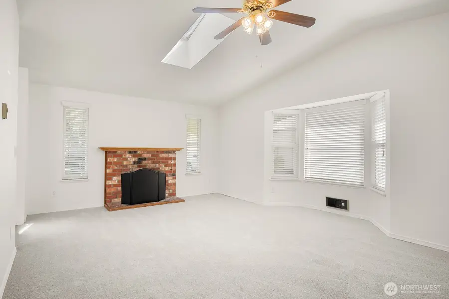 26711 218th Avenue Se, Maple Valley, WA 98038 - #3