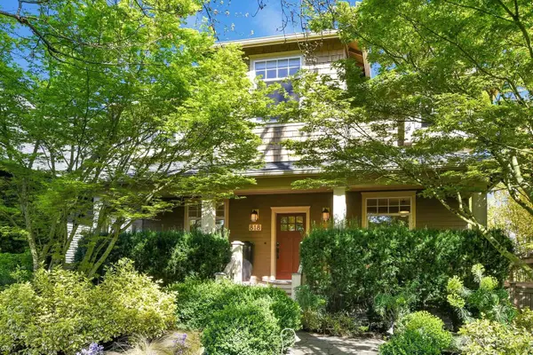 818 24th Avenue #A, Seattle, WA 98122