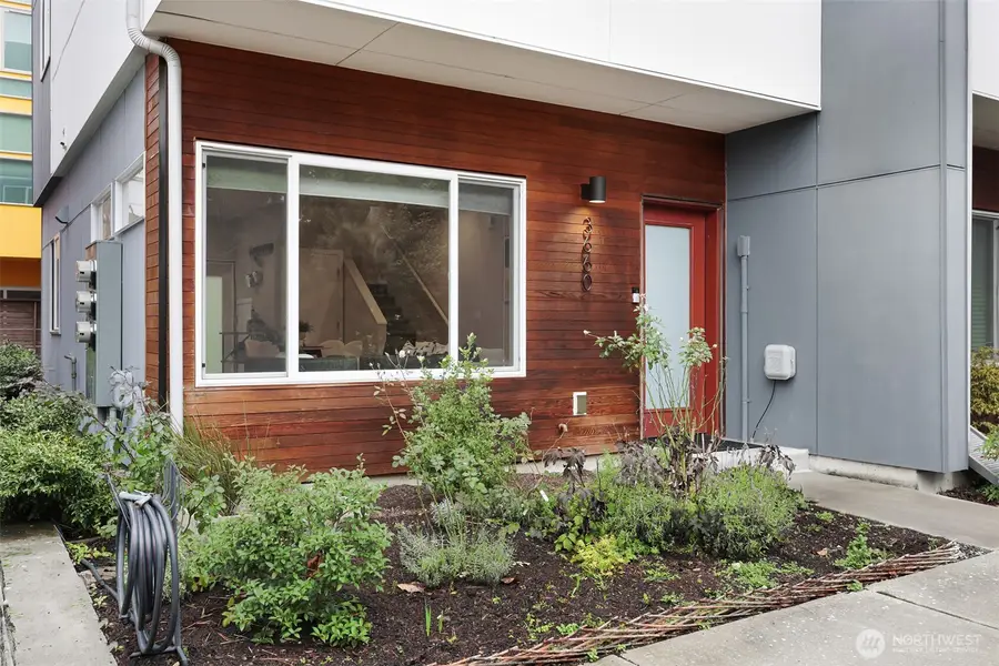 3660 Courtland Place S, Seattle, WA 98144 - #2