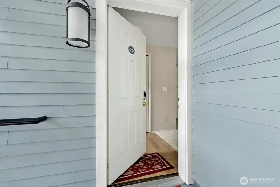 250 NW Dogwood Street #C201, Issaquah, WA 98027 - #3