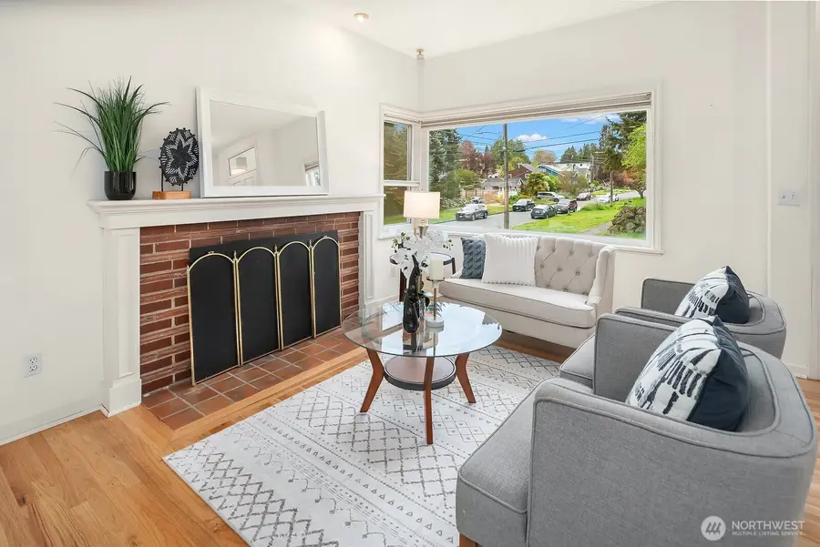 3003 50th Avenue Sw, Seattle, WA 98116 - #2