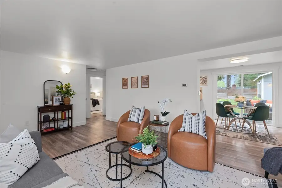 16142 Midvale Avenue N, Shoreline, WA 98133 - #3