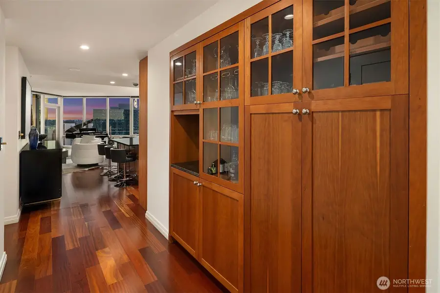 10700 NE 4th Street #3106, Bellevue, WA 98004 - #3