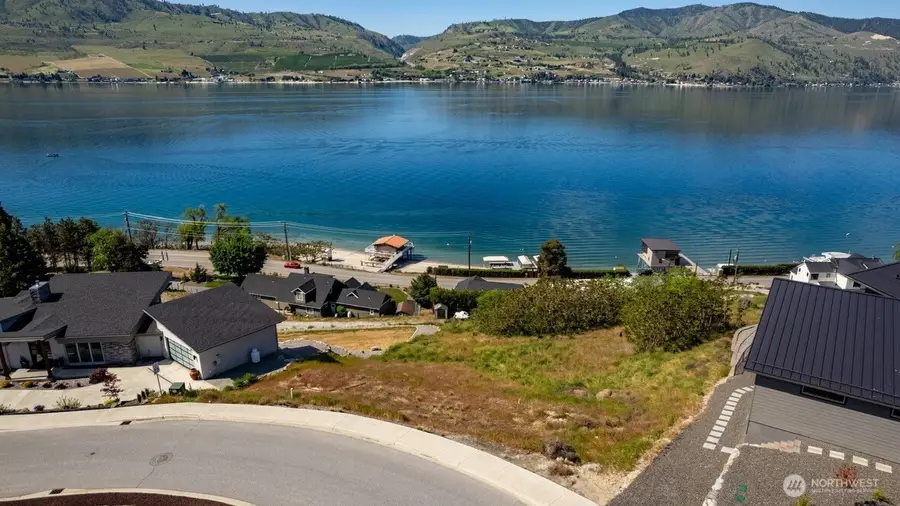 209 Apple Avenue #24, Chelan, WA 98816 - #2