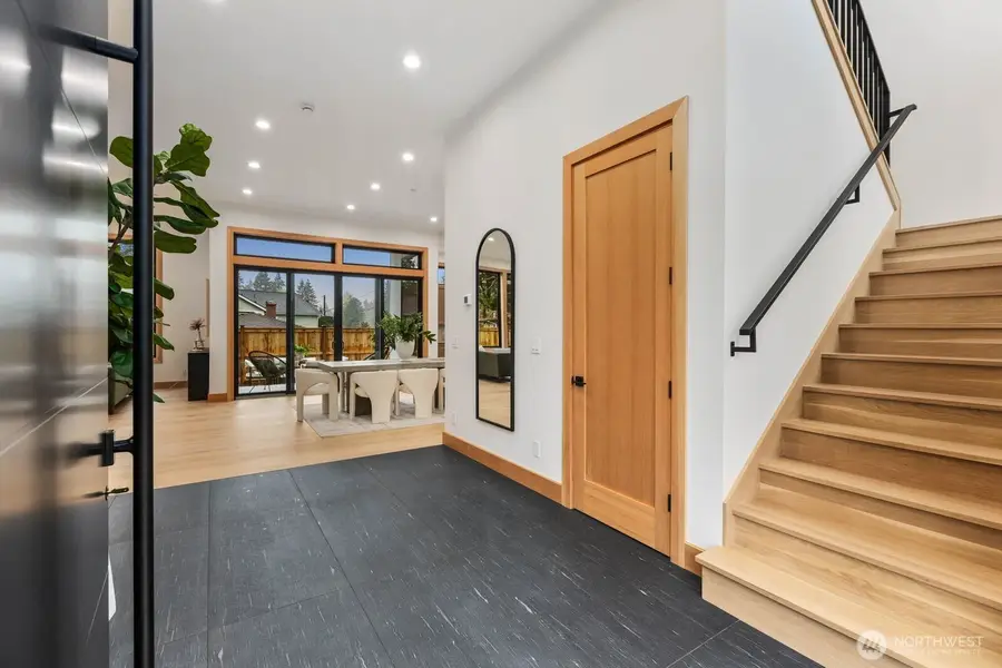 1207 145th Avenue Se, Bellevue, WA 98007 - #3