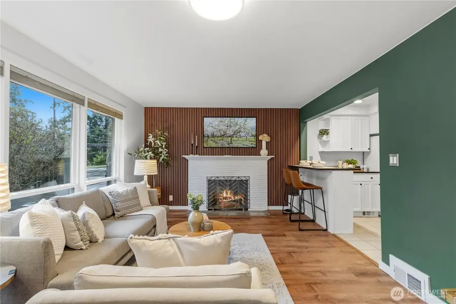 13054 30th Avenue Ne, Seattle, WA 98125 - #2