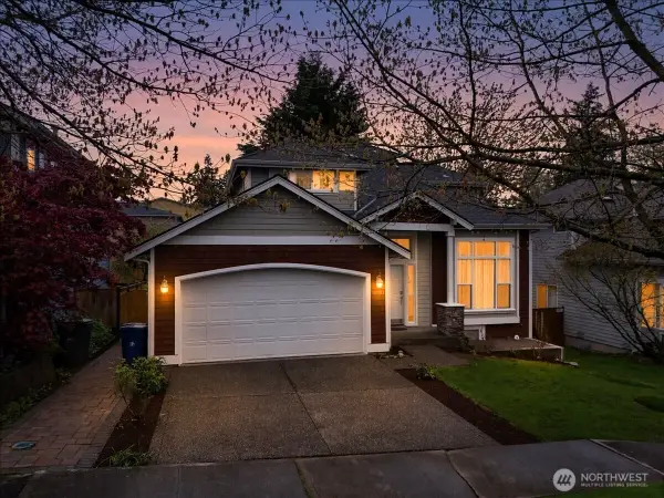12421 NE 103rd Place, Kirkland, WA 98033