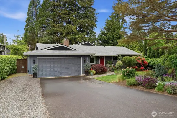 3202 Crystal Springs Road W, University Place, WA 98466