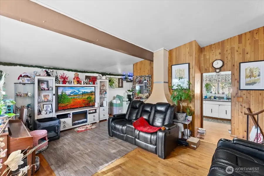 14347 Ashworth Avenue N, Seattle, WA 98133 - #2