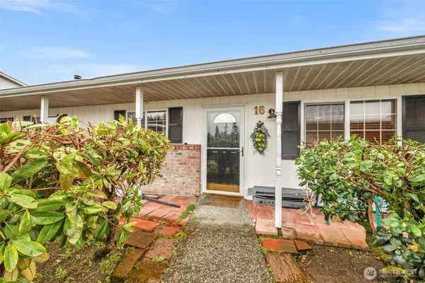 4214 84th Street Ne #16, Marysville, WA 98270