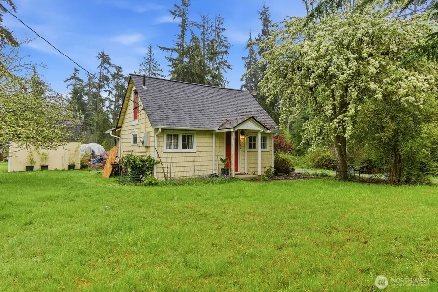 6557 Cultus Bay Road, Clinton, WA 98236 - #2