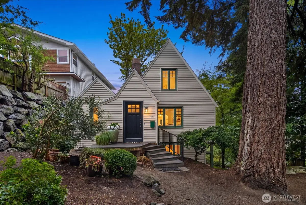 421 N 40th Street, Seattle, WA 98103 - #1
