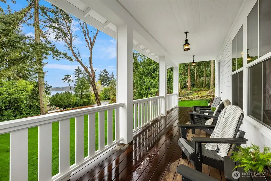 10717 NE Manitou Park Boulevard, Bainbridge Island, WA 98110 - #2