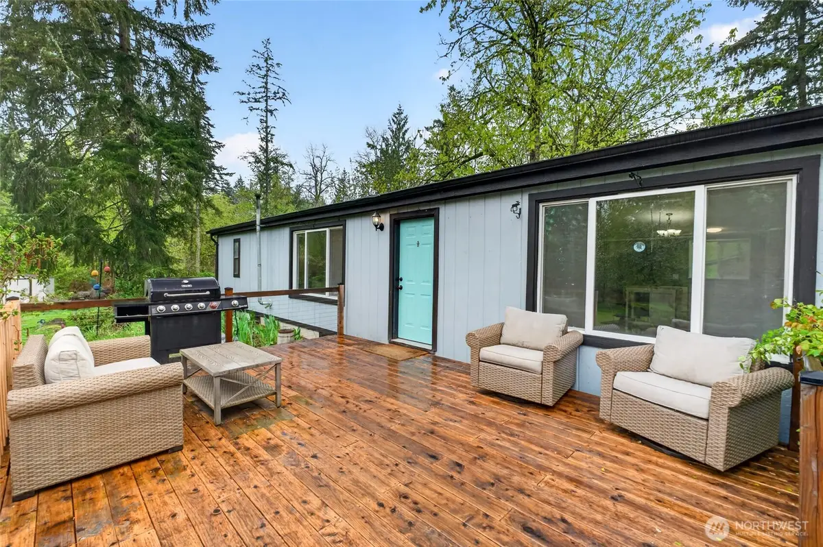 36412 86th Avenue Ct E, Eatonville, WA 98328 - #1