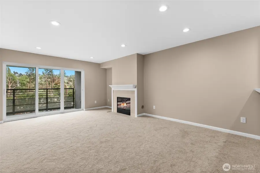 2000 W Barrett Street #202, Seattle, WA 98199 - #2