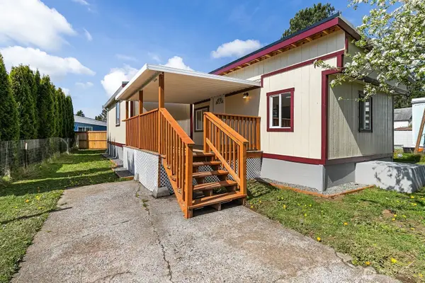 2392 Douglas Road #19, Ferndale, WA 98248