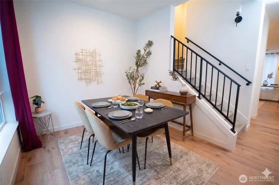 2624 Eastlake Avenue E #B, Seattle, WA 98102 - #3