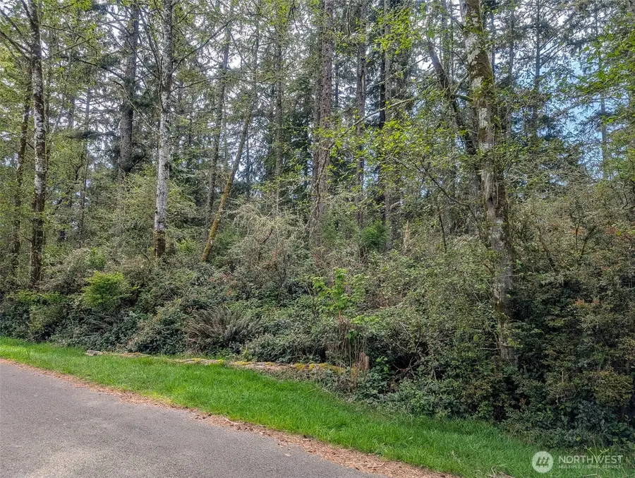 757 Evergreen Avenue Se #13 & 14 AKA BLA 99-19096, Ocean Shores, WA 98569 - #2