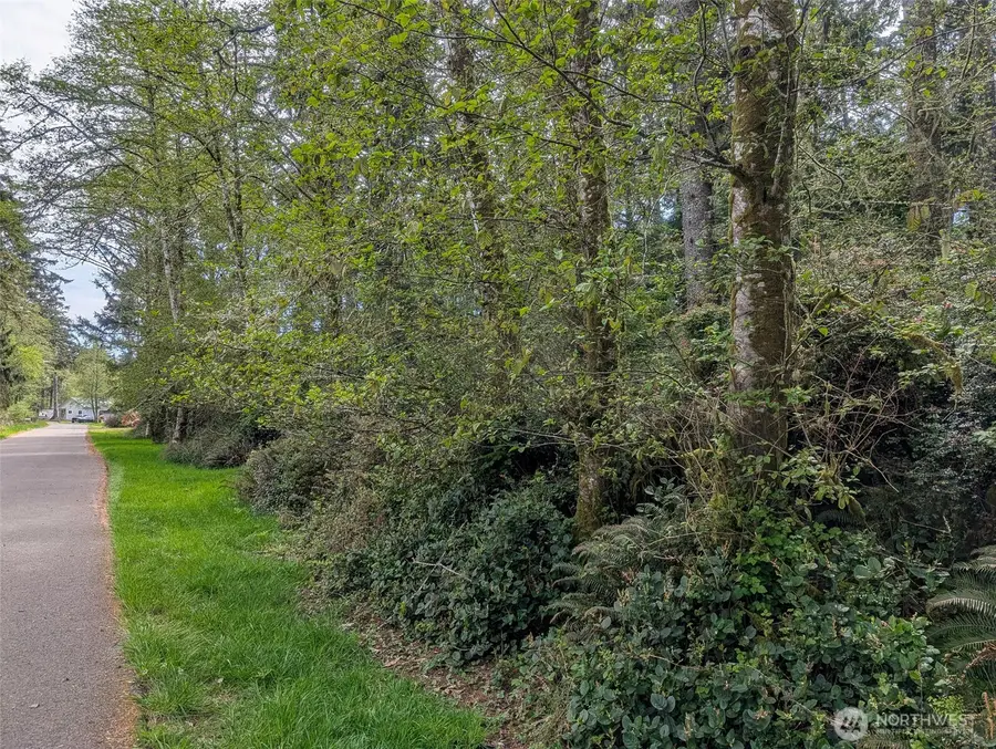 757 Evergreen Avenue Se #13 & 14 AKA BLA 99-19096, Ocean Shores, WA 98569 - #3