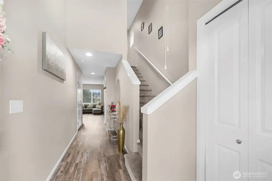 28615 72nd Drive Nw, Stanwood, WA 98292 - #3