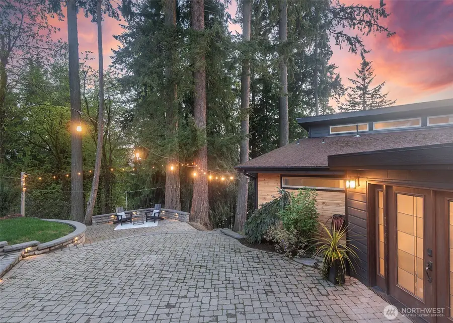 18631 E Spring Lake Drive Se, Renton, WA 98058 - #2