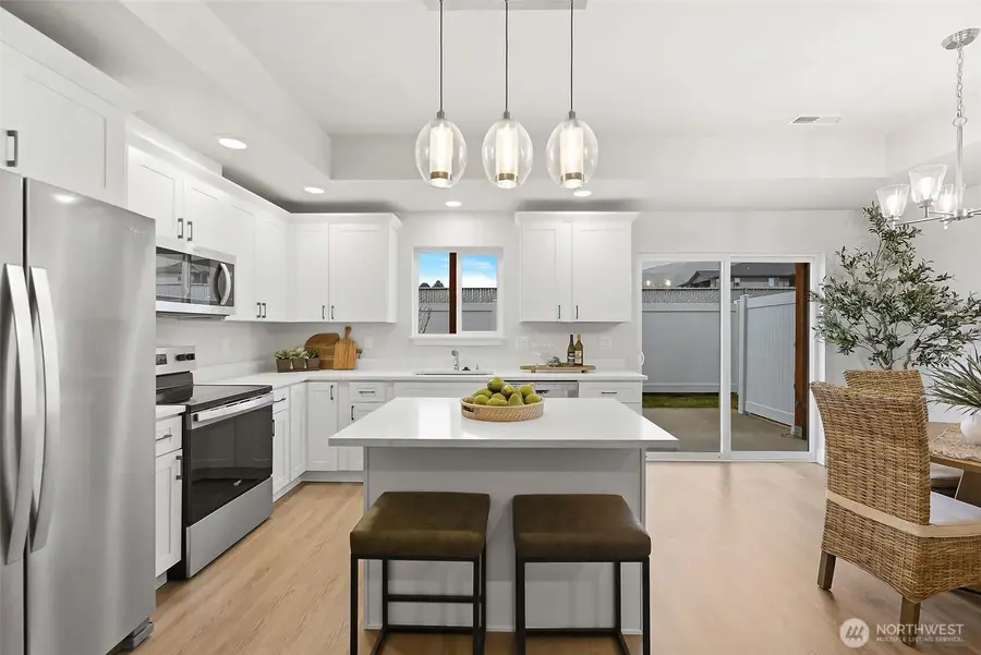 1075 Red Apple Road #C10, Wenatchee, WA 98801 - #3