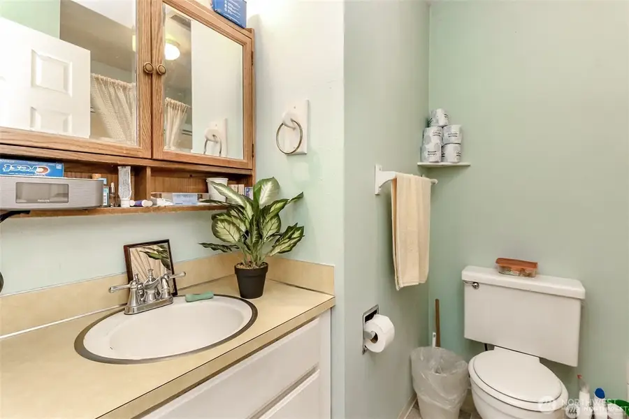 12501 SE 203 Place Se, Kent, WA 98031 - #2