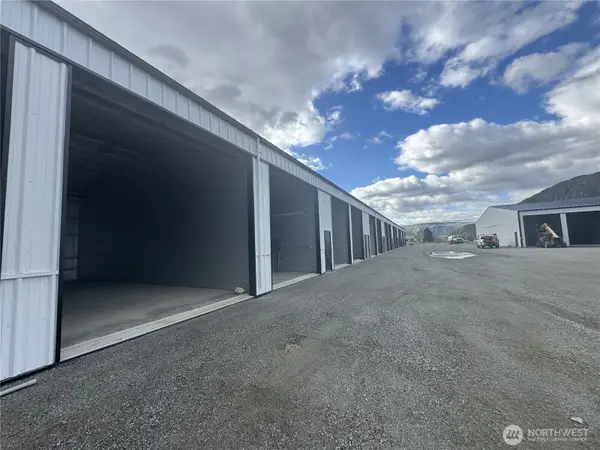 73 E Shop Avenue #C4, Chelan, WA 98816