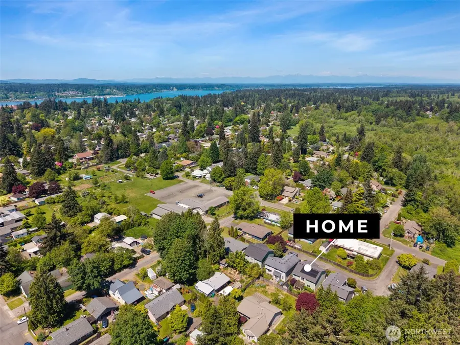 1835 Yew Avenue Ne, Olympia, WA 98506 - #2