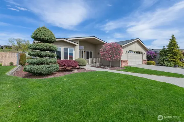 586 Canyon Drive #70, East Wenatchee, WA 98802