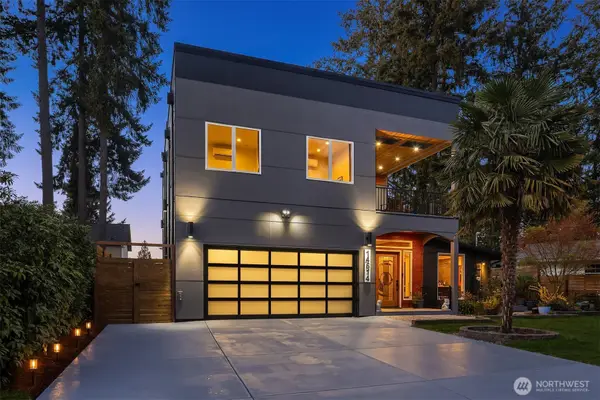 14614 SE 20th Street, Bellevue, WA 98007