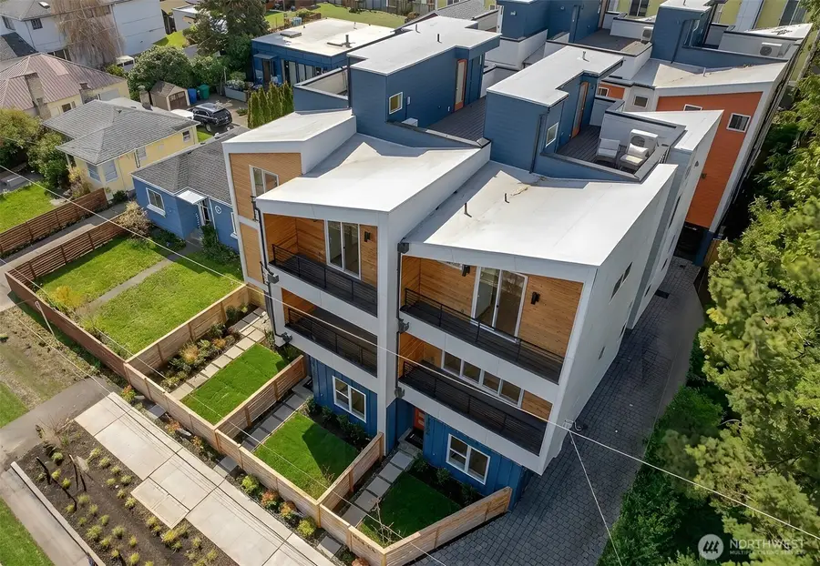 9020 13th Avenue Nw #C, Seattle, WA 98117 - #3