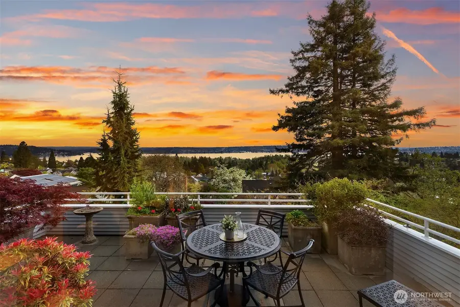 6542 50th Avenue Ne, Seattle, WA 98115 - #3