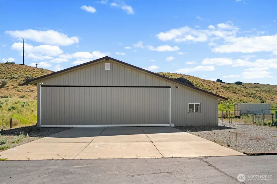675 Peach Road, Waterville, WA 98858 - #2