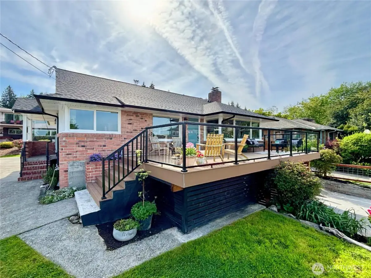 3228 57th Avenue Sw, Seattle, WA 98116 - #1