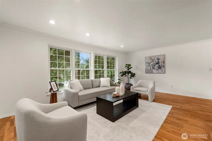 20310 5th Avenue Nw, Shoreline, WA 98177 - #2