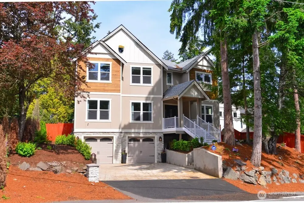 1808 104th Avenue Se, Bellevue, WA 98004 - #1