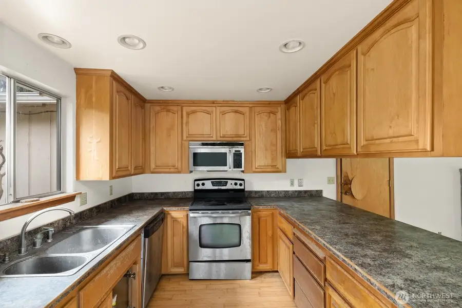 31446 28th Place Sw, Federal Way, WA 98023 - #2